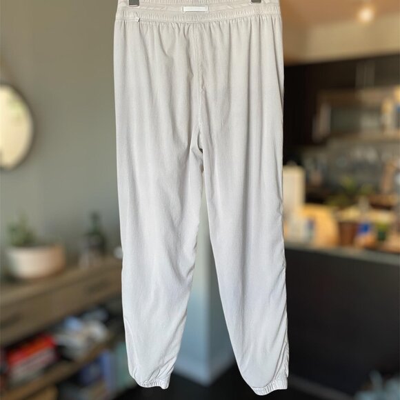 LULULEMON Off White Jogger Pants Size 6 - Picture 2 of 9